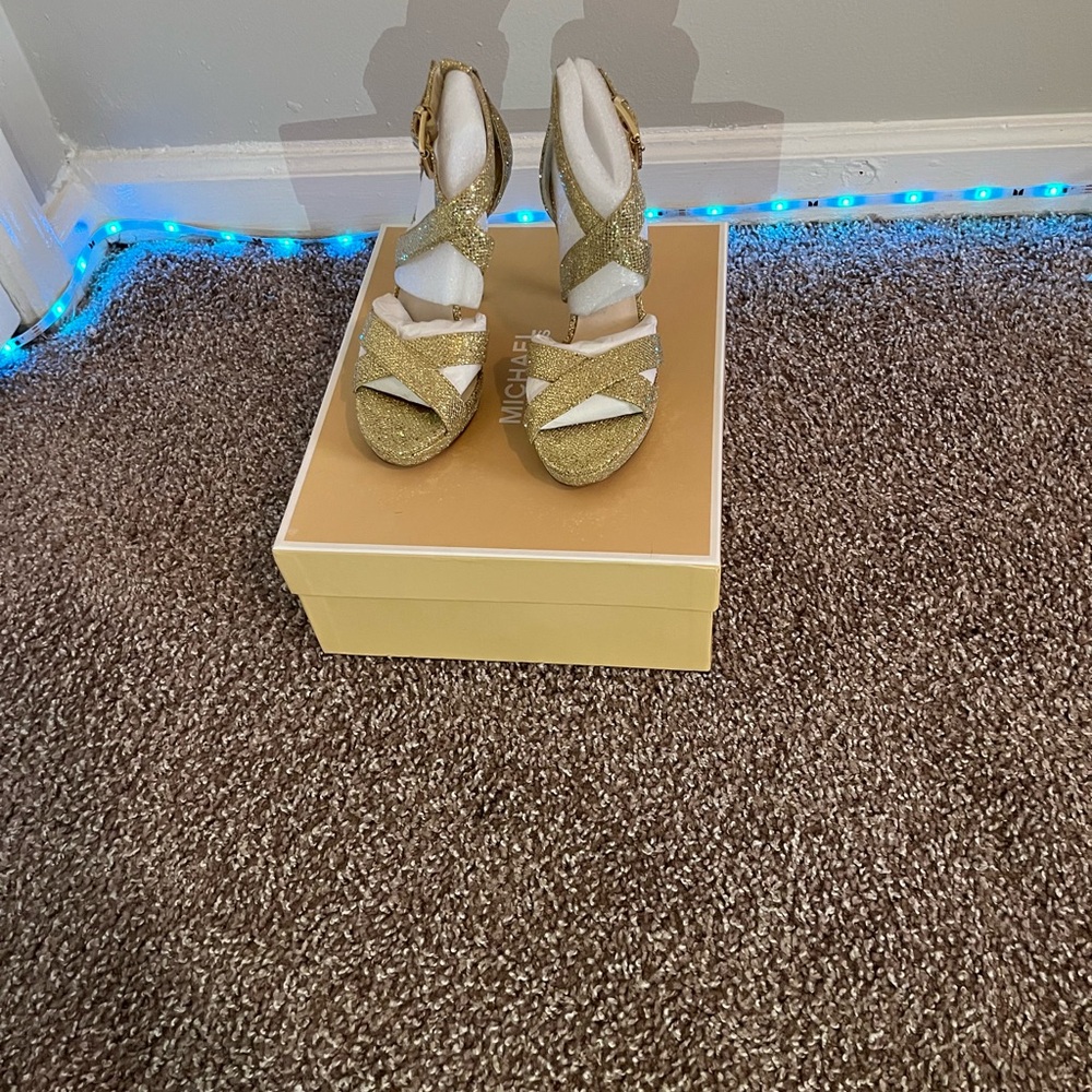 Michael Kors Gold Glitter Heels